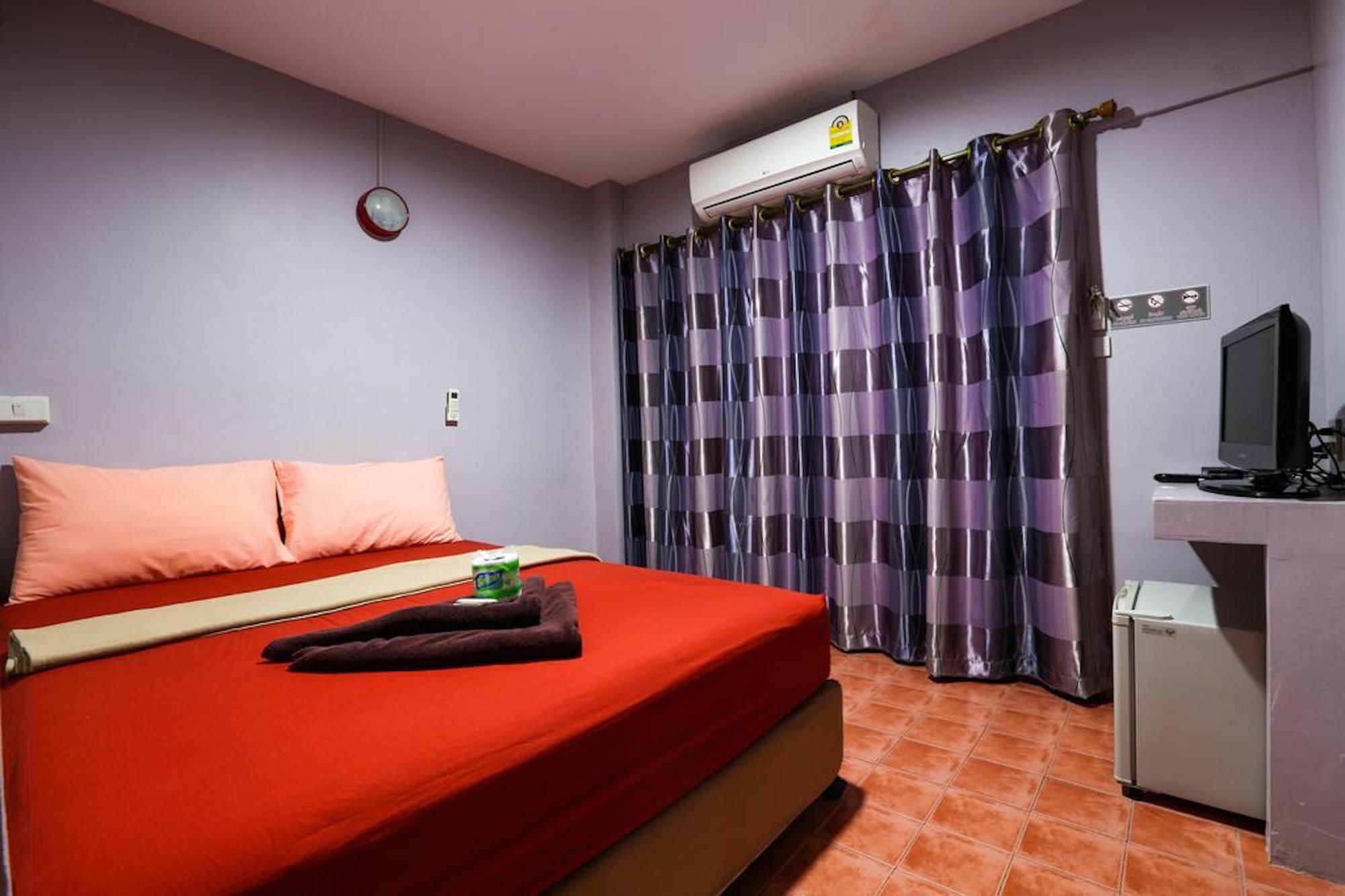 Mania Guesthouse Ko Tao Esterno foto