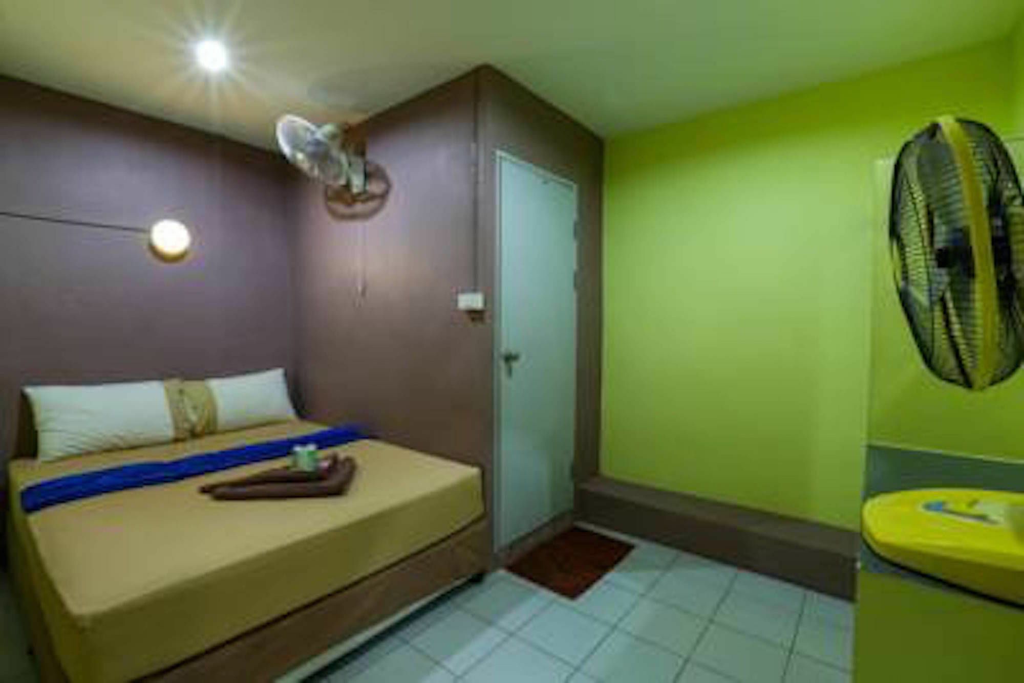 Mania Guesthouse Ko Tao Esterno foto