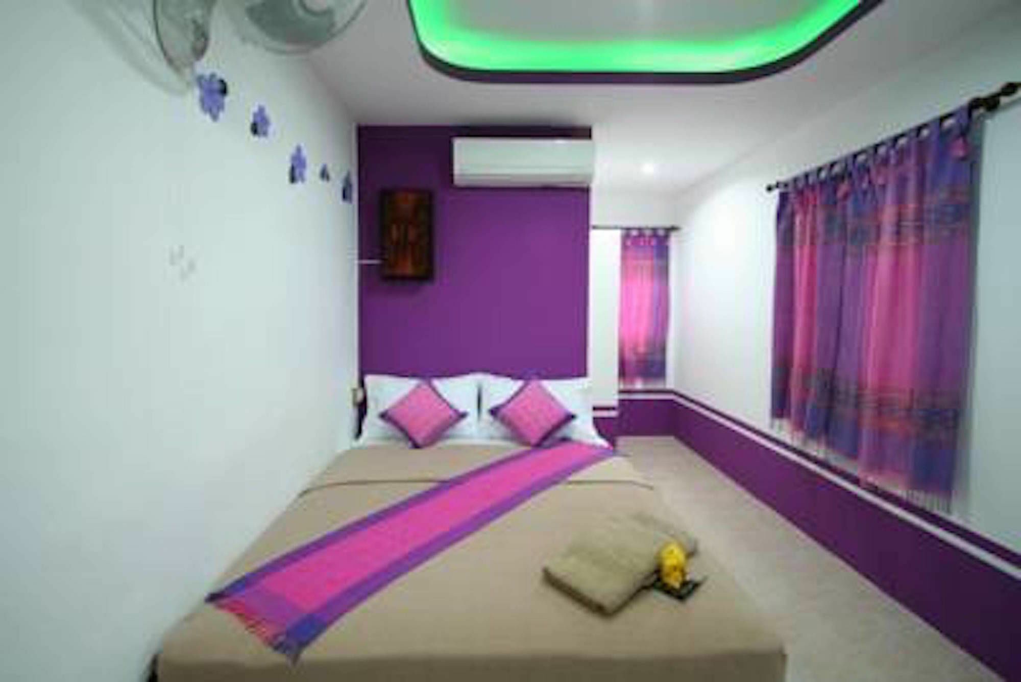 Mania Guesthouse Ko Tao Esterno foto